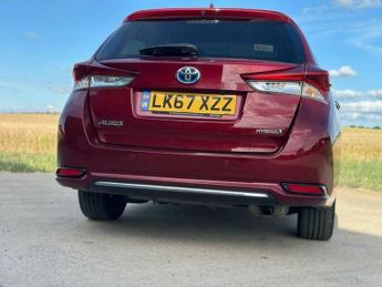 Toyota Auris 1.8 VVT-h Excel Touring Sports 5dr Petrol Hybrid CVT Euro 6 (s/s