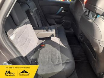 Citroen C4 SHINE PLUS 50kWh e-series Auto 5dr (7.4kW Charger), 1 owner