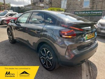 Citroen C4 SHINE PLUS 50kWh e-series Auto 5dr (7.4kW Charger), 1 owner