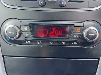 Ford Mondeo ZETEC TDCI