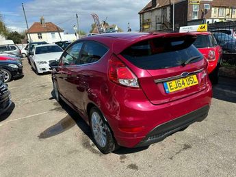 Ford Fiesta 1.6 Titanium Powershift Euro 5 3dr