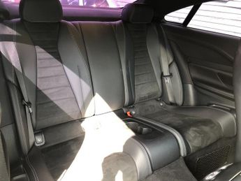 Mercedes E Class E 220 D AMG LINE