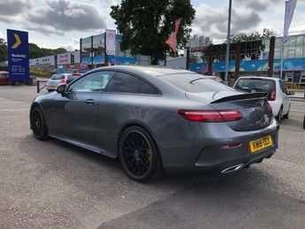 Mercedes E Class E 220 D AMG LINE