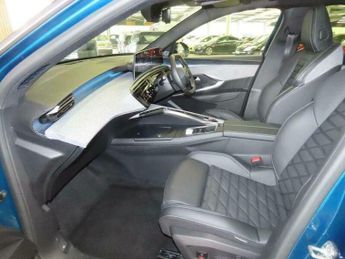 Peugeot 3008 73kWh GT Auto 5dr