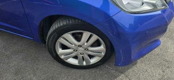Honda Jazz 1.4 i-VTEC ES Plus CVT Euro 5 5dr