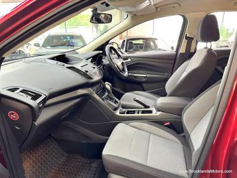 Ford Kuga ZETEC [6X SERVICES]