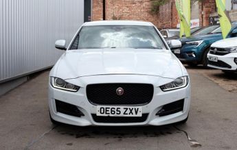 Jaguar XE R-SPORT