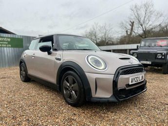 MINI Hatch 2.0 Cooper S Classic Steptronic Euro 6 (s/s) 3dr