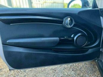 MINI Hatch 2.0 Cooper S Classic Steptronic Euro 6 (s/s) 3dr