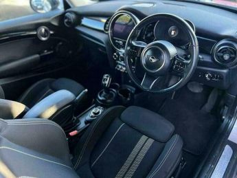 MINI Hatch 2.0 Cooper S Classic Steptronic Euro 6 (s/s) 3dr