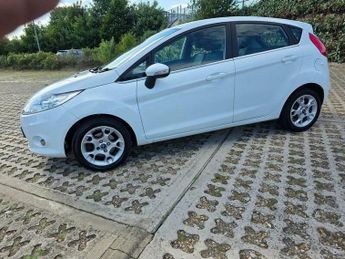 Ford Fiesta 1.4 Zetec 5dr