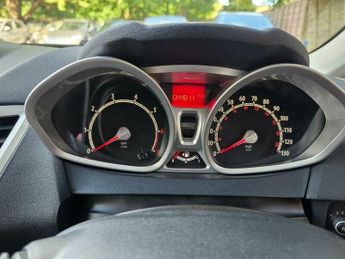 Ford Fiesta 1.4 Zetec 5dr