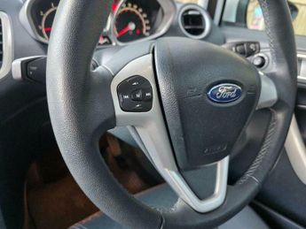 Ford Fiesta 1.4 Zetec 5dr