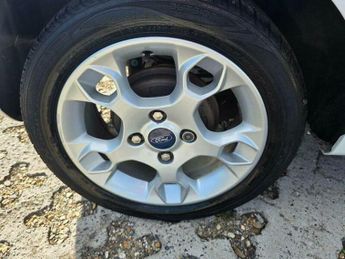 Ford Fiesta 1.4 Zetec 5dr