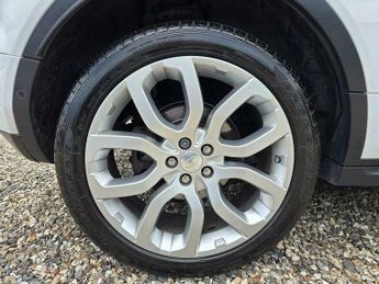 Land Rover Range Rover Evoque 2.2 SD4 Dynamic Auto 4WD Euro 5 (s/s) 5dr
