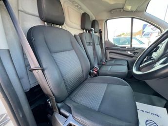 Ford Transit Custom 2.0 300 EcoBlue Trend Auto L1 H1 Euro 6 (s/s) 5dr AirCon+HeatedS