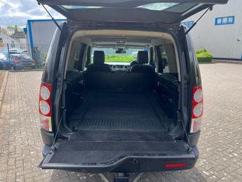 Land Rover Discovery SDV6 COMMERCIAL