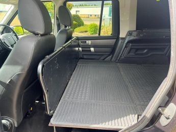 Land Rover Discovery SDV6 COMMERCIAL