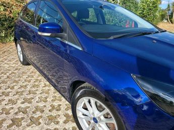 Ford Focus 1.6 Zetec Powershift Euro 6 5dr