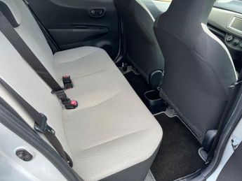 Toyota Vitz 1.3 Auto 5dr