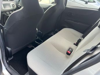 Toyota Vitz 1.3 Auto 5dr