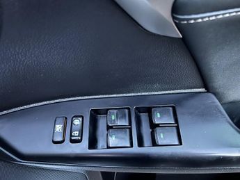 Lexus CT 200H SPORT