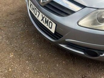 Vauxhall Corsa 1.4i 16v Club 3dr
