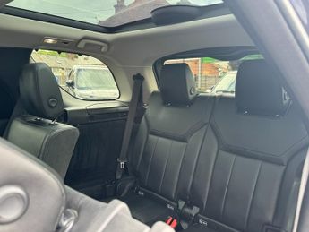 Land Rover Discovery 3.0 SD V6 Anniversary Edition SUV 5dr Diesel Auto 4WD Euro 6 (s/