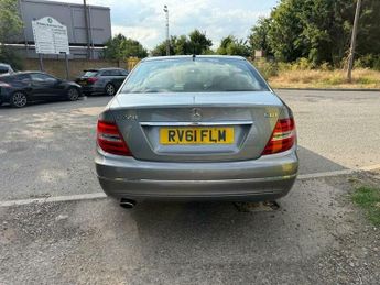 Mercedes-Benz C Class 2.1 C220 CDI BlueEfficiency Elegance G-Tronic+ Euro 5 (s/s) 4dr