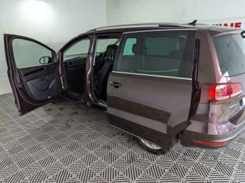 Volkswagen Sharan 2.0 TDI BlueMotion Tech SEL DSG Euro 6 (s/s) 5dr