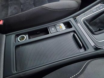 Volkswagen Golf GT TDI BLUEMOTION TECHNOLOGY DSG