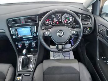 Volkswagen Golf 2.0 TDI BlueMotion Tech GT DSG Euro 5 (s/s) 5dr