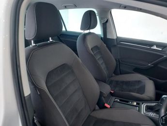 Volkswagen Golf 2.0 TDI BlueMotion Tech GT DSG Euro 5 (s/s) 5dr