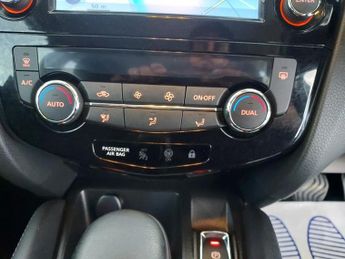 Nissan Qashqai 1.2 DIG-T N-Connecta XTRON 2WD Euro 6 (s/s) 5dr