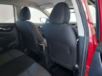 Nissan Qashqai 1.2 DIG-T N-Connecta XTRON 2WD Euro 6 (s/s) 5dr