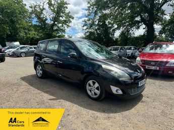 Renault Scenic GRAND DYNAMIQUE TOMTOM DCI