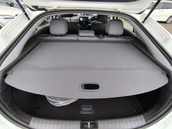 Hyundai Ioniq PREMIUM