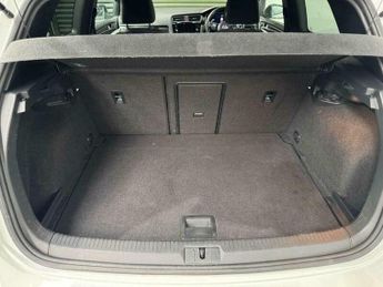 Volkswagen Golf 2.0 Golf R TSi Semi-Auto 4WD 3dr