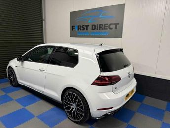 Volkswagen Golf 2.0 Golf R TSi Semi-Auto 4WD 3dr