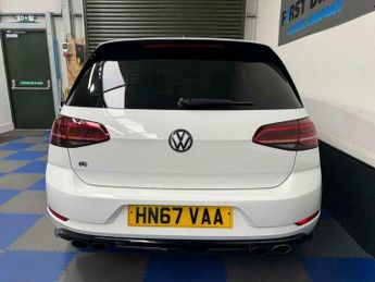Volkswagen Golf 2.0 Golf R TSi Semi-Auto 4WD 3dr