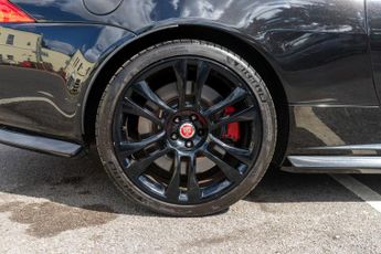 Jaguar XK DYNAMIC R - 5.0 V8 Coupe - Fully Loaded