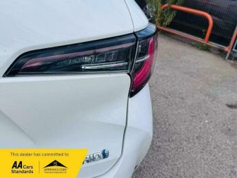 Toyota Corolla 1.8 VVT-h Icon Touring Sports CVT Euro 6 (s/s) 5dr