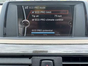 BMW 3 SERIES 2.0 320i Modern Auto Euro 5 (s/s) 4dr