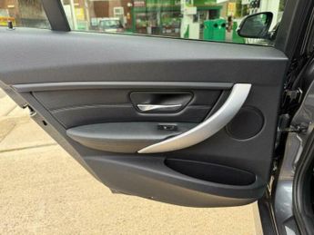 BMW 3 SERIES 2.0 328i M Sport Touring Auto Euro 5 (s/s) 5dr