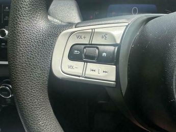 Honda Jazz I-MMD SR AUTOMATIC