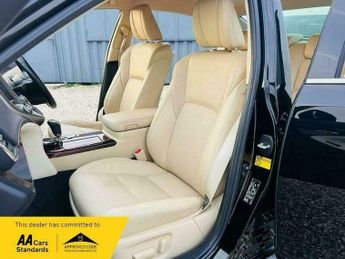 Toyota Crown Royal Saloon G 2.5 Auto Hybrid