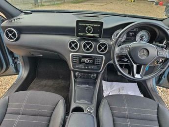 Mercedes-Benz A Class 1.6 A180 Sport Edition 7G-DCT Euro 6 (s/s) 5dr