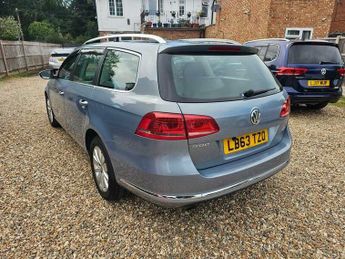 Volkswagen Passat 1.4 TSI BlueMotion Tech SE DSG Euro 5 (s/s) 5dr