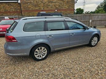 Volkswagen Passat 1.4 TSI BlueMotion Tech SE DSG Euro 5 (s/s) 5dr