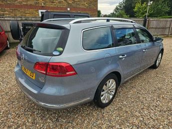 Volkswagen Passat 1.4 TSI BlueMotion Tech SE DSG Euro 5 (s/s) 5dr